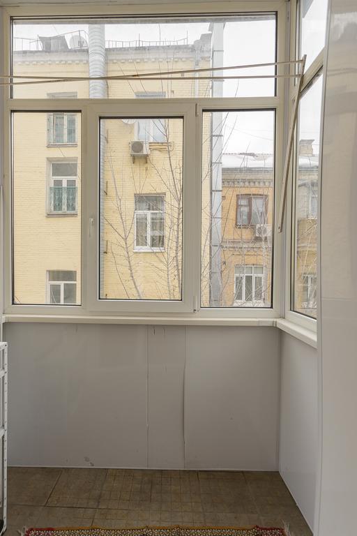 키예프 Простора 3 Кімнатна Біля Майдану Незалежності 아파트 외부 사진